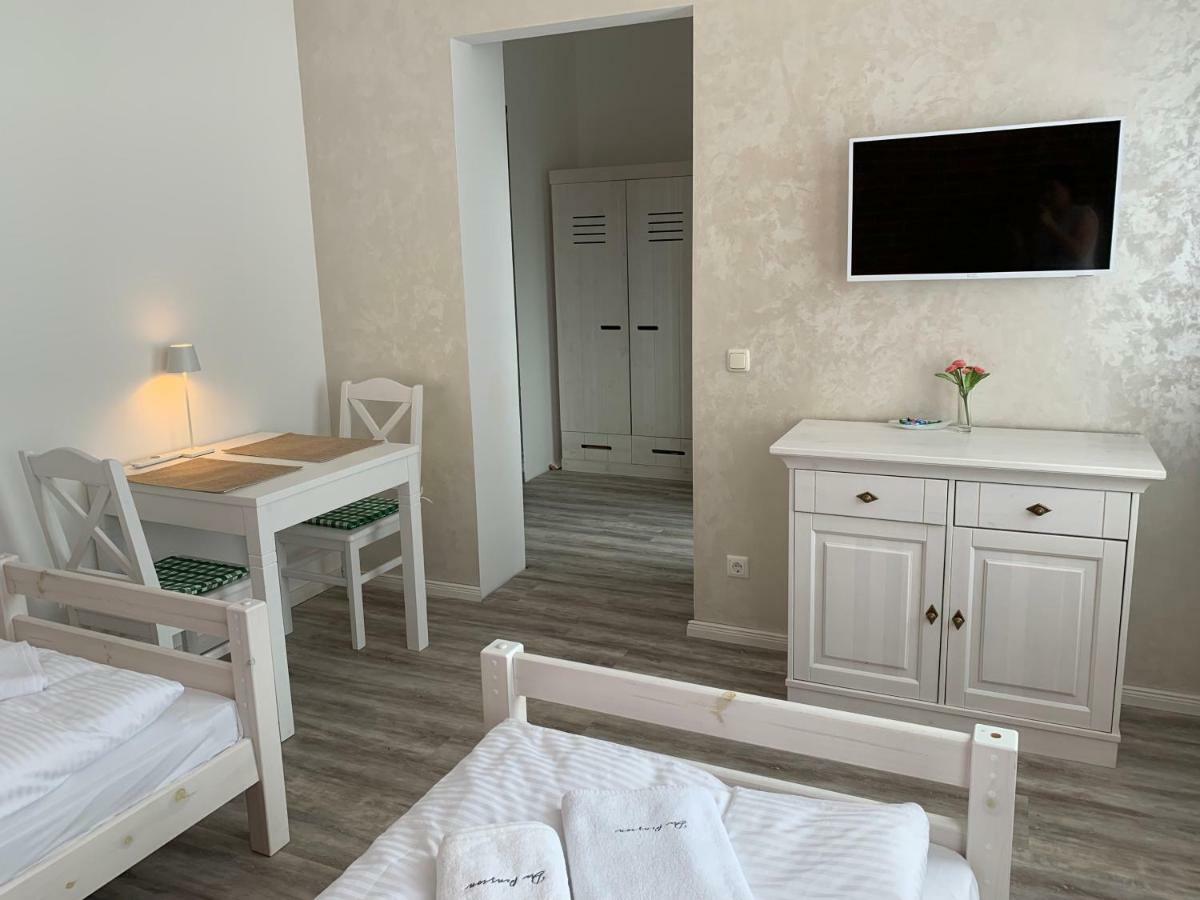 Haus 8 Hotel Lübeck Eksteriør billede